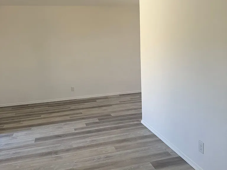 1825B Father Sky St NE — Photo 10