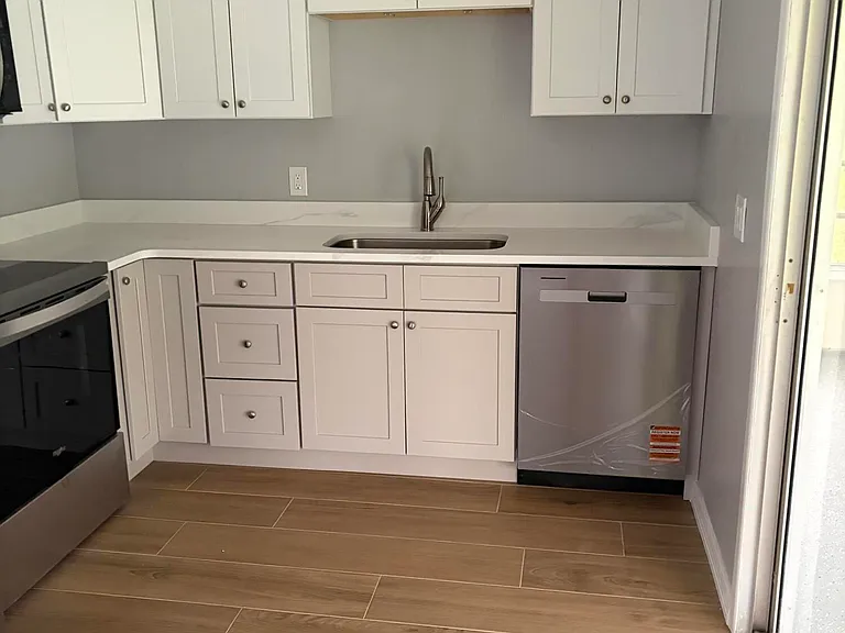 1136 Minnet Ct NE — Photo 25
