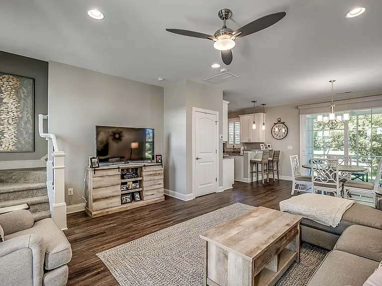 5204 Sea Coral Way — Photo 2