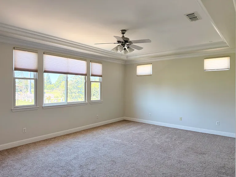 653 Lilja Ct — Photo 13