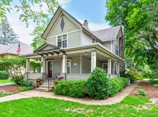 425 S 2nd St, Dundee, IL 60118