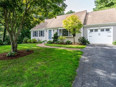 165 Concord Ln, Barnstable, MA, 02630