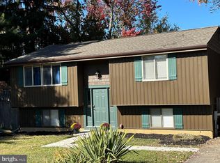 2 Jacob Lee Ct, Reisterstown, MD 21136