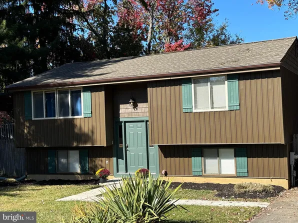 2 Jacob Lee Ct, Reisterstown, MD 21136