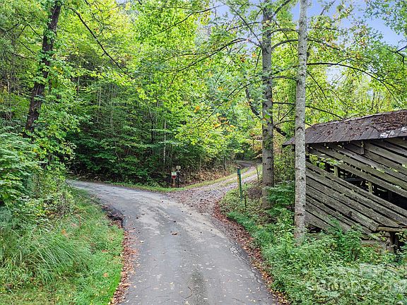 5th image of 99999 Moody Cove Rd