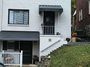 2388 Groveland St, Pittsburgh, PA 15234