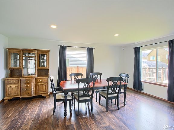 4th image of 18827 110th Avenue Ct E