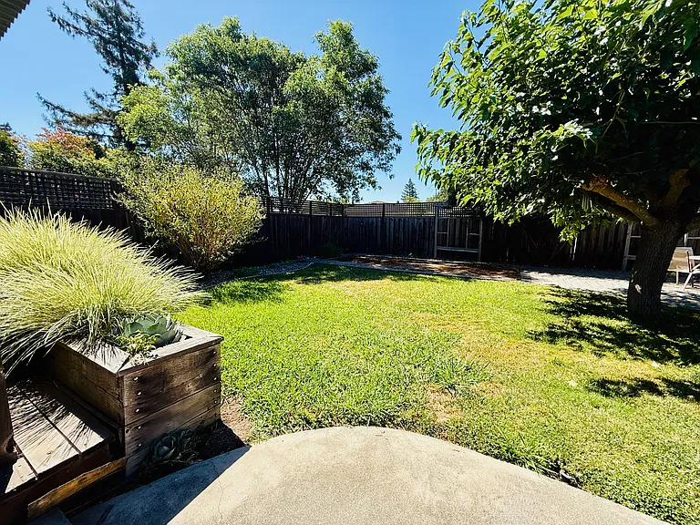 2849 Cypress St — Photo 21