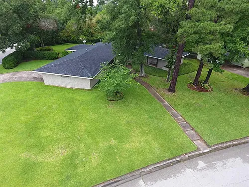 5990 N Circuit Dr Photo 1