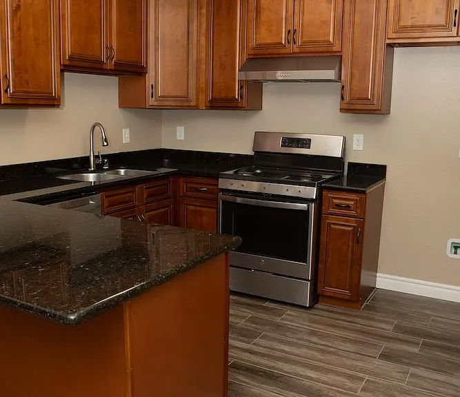 5945 Brush Creek Dr — Photo 16