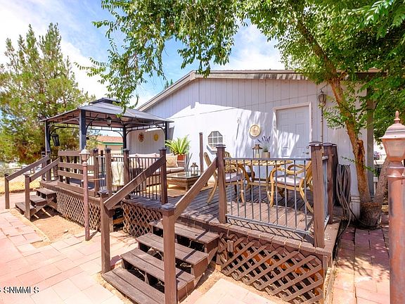 3rd image of 4028 Calle Estados