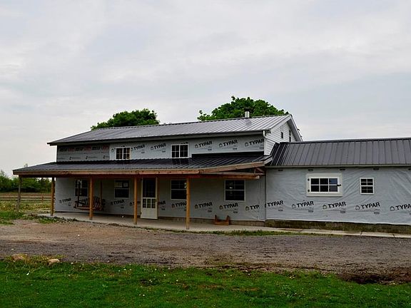 5th image of 18058 Township Road 265