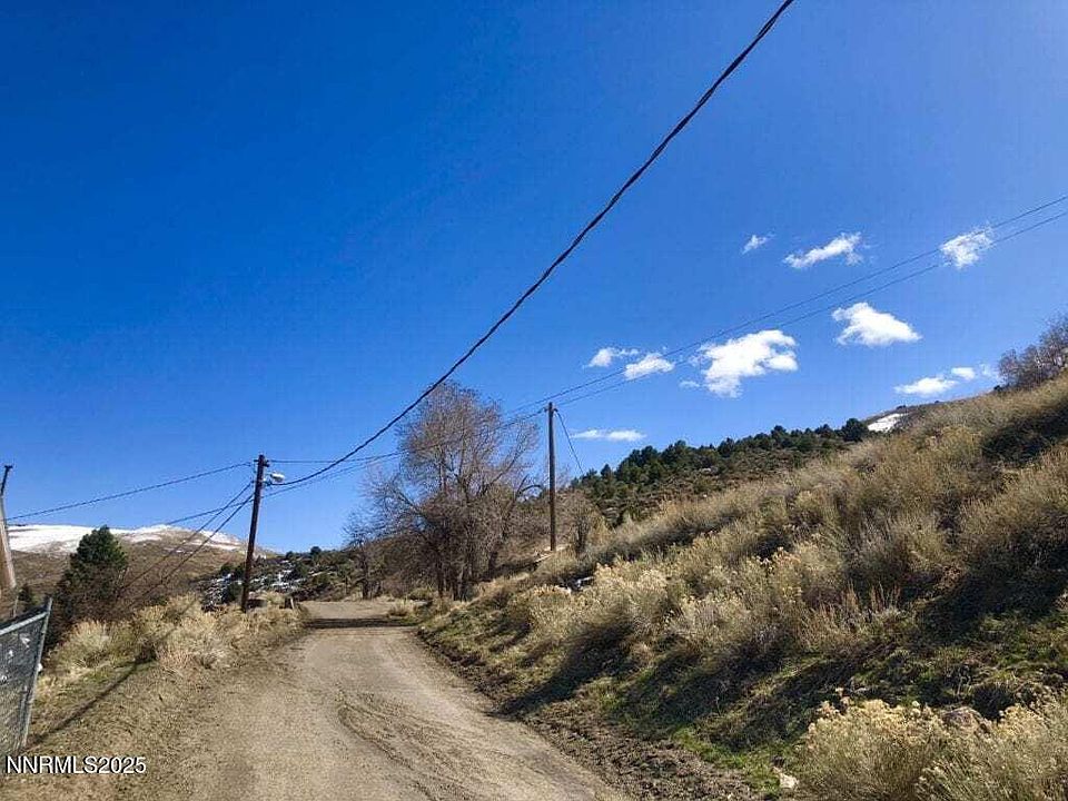 2nd image of 104 South St