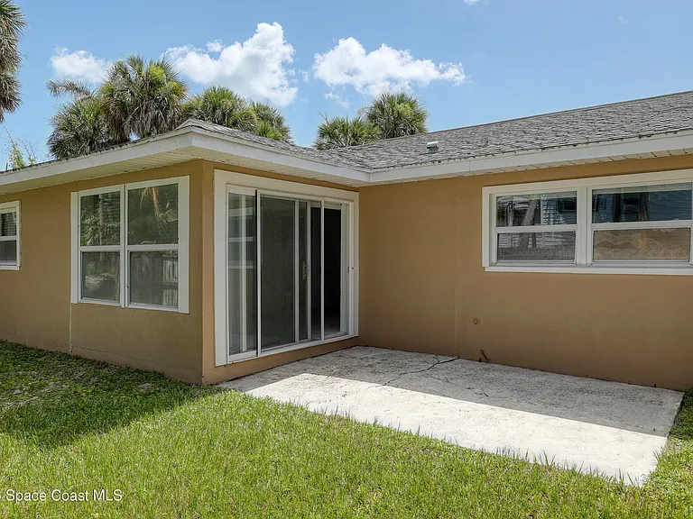 215 Pelican Dr — Photo 18