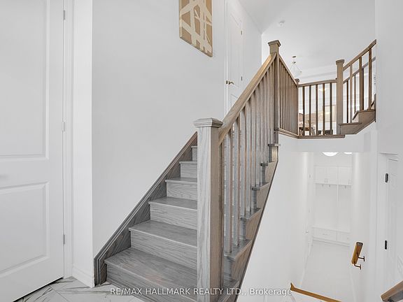 5th image of 633 Mika St