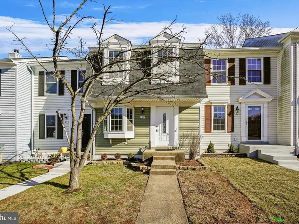 31 Quincy Ct, Sterling, VA 20165