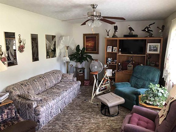 5th image of 92 Cottonwood Dr