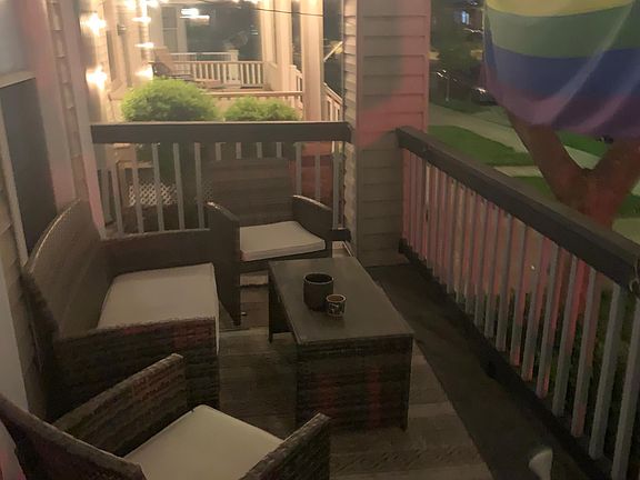 2nd image of 1538 Elmwood Ave