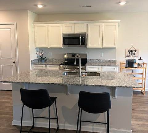 3rd image of 711 Common Widgeon Way