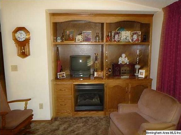 4th image of 7644 Forestwood Cir