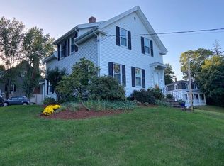 872 Main St #872, Reading, MA 01867