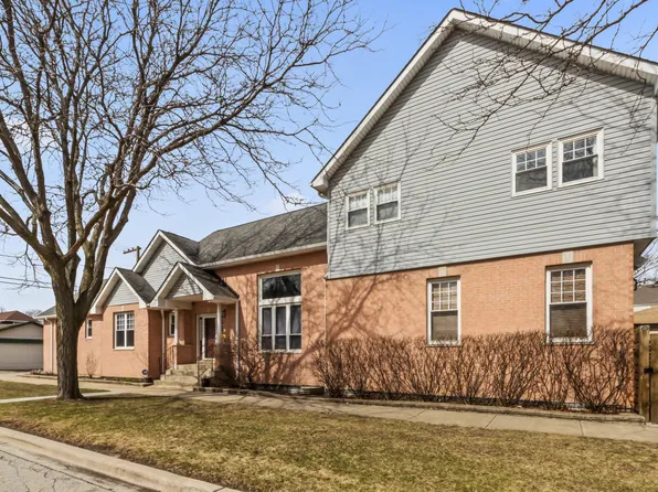 1111 Dunlop Ave, Forest Park, IL 60130