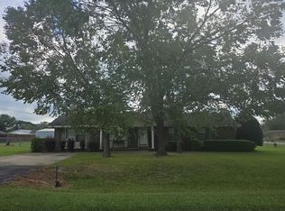309 Lobingier Ave, Fitzgerald, GA 31750