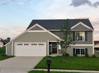 4249 Cloverfield Ct, Wayland, MI 49348