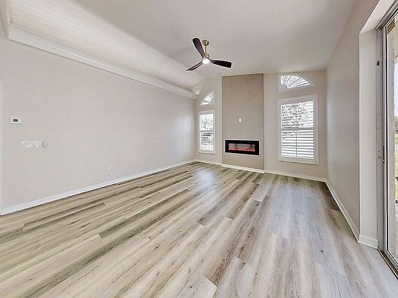 5th image of 6270 Aventura Dr