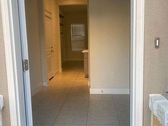 4th image of 13001 Hymeadow Dr #28