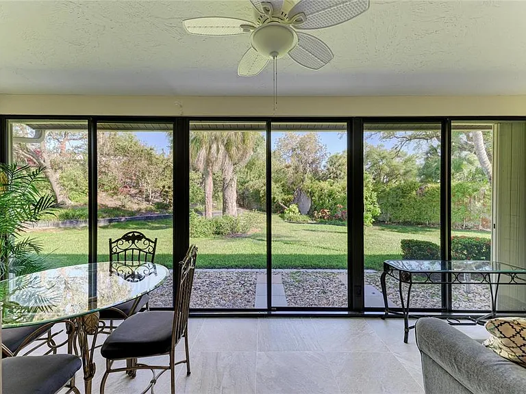 3946 Wilshire Cir E #168 — Photo 36