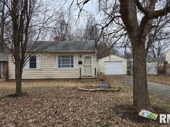 1413 N Wilson Ave, Chillicothe, IL 61523