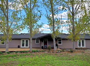 1753 Eagle Heights Rd, Eagle Point, OR 97524