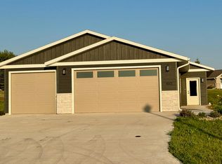 1002 S 6th Ave, Rock Rapids, IA 51246