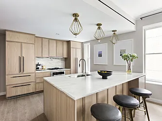 350 West 71st Street in Lincoln Square