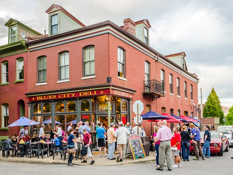 Stroll over to Blues City Deli for a sandwich and some live music.