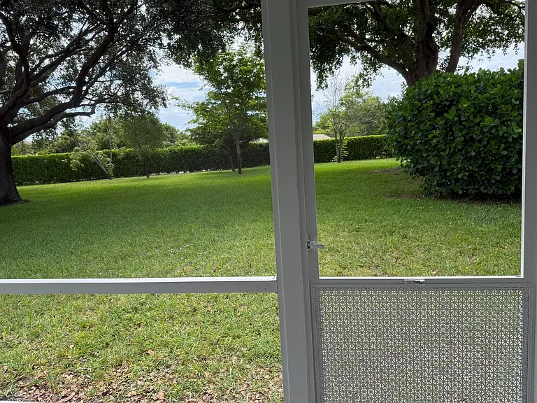 96 Del Rio Blvd #0 — Photo 4