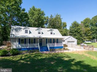 17651 Oriole Dr, Cobb Island, MD 20625