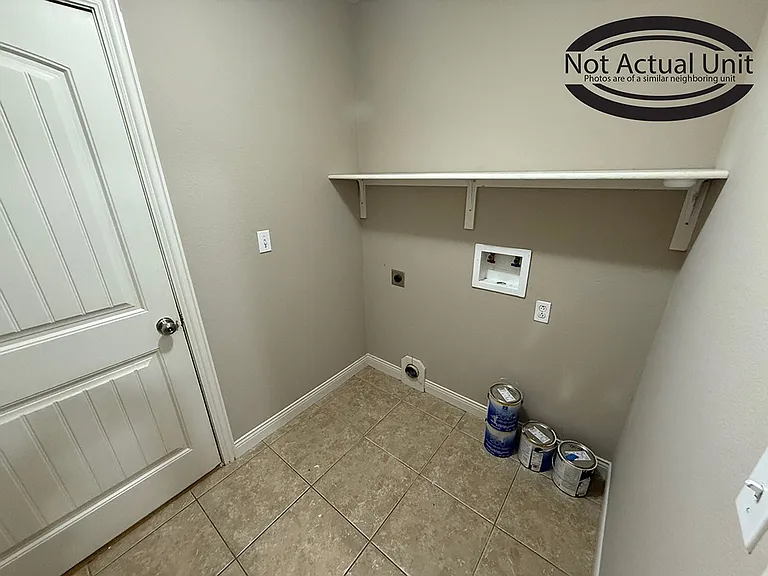 7455 E Noah Ct — Photo 17