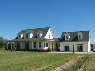 393 Snowden Rd, Moyock, NC 27958