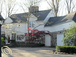 1st image of 3200 Brewster Ct