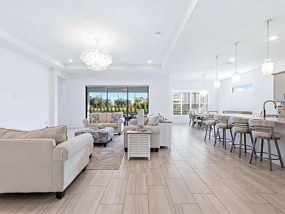 2nd image of 4950 Kiva Cir