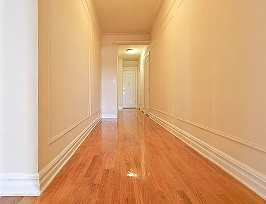 Rented by SW Queens Mezzanine | media 16