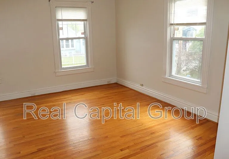 171 Lancaster St — Photo 3