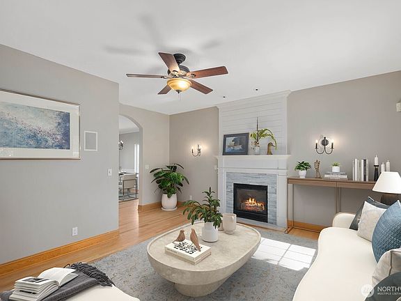4th image of 3605 214th Avenue E