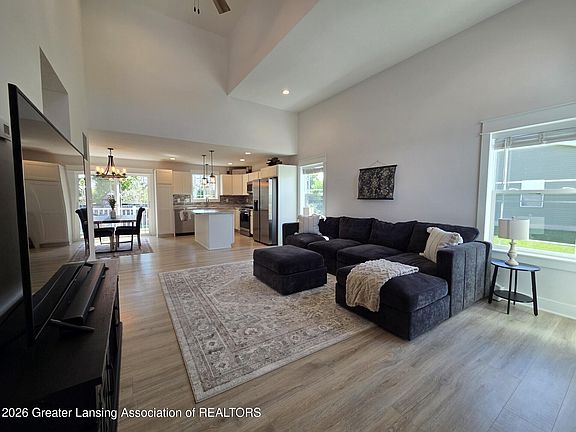 3rd image of 1540 Thimbleberry Ln