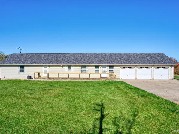 12870 Scott Rd, Davisburg, MI 48350