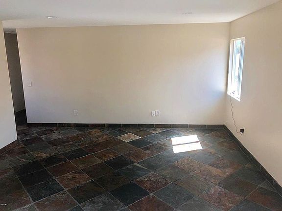 3rd image of 11201 Aster St