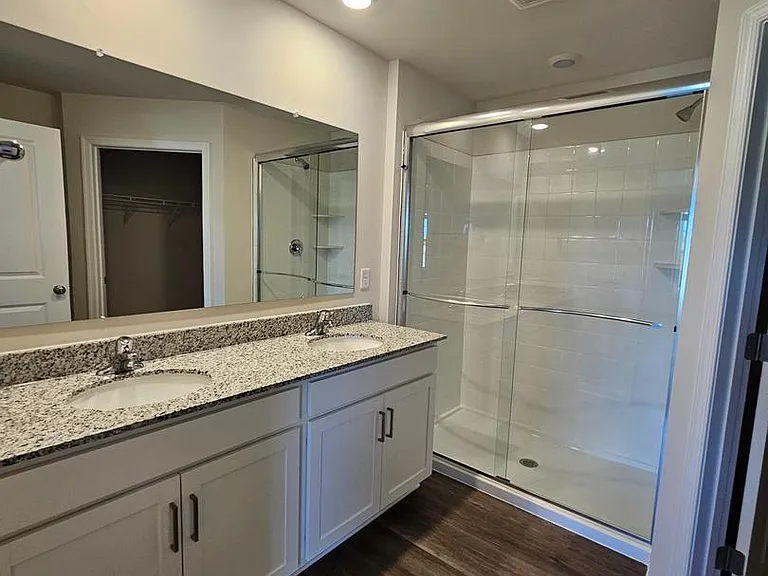 178 Hamstead Dr — Photo 6