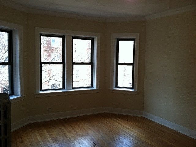 2nd image of 6650 S Sacramento Ave APT 3